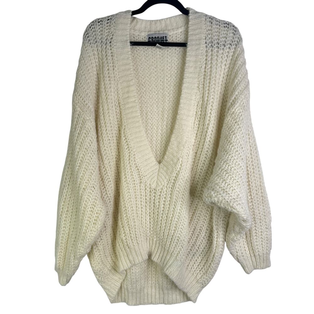 Vintage Croquet Club VTG Sweater Cream White Open Loose Knit DeepV Small Acrylic